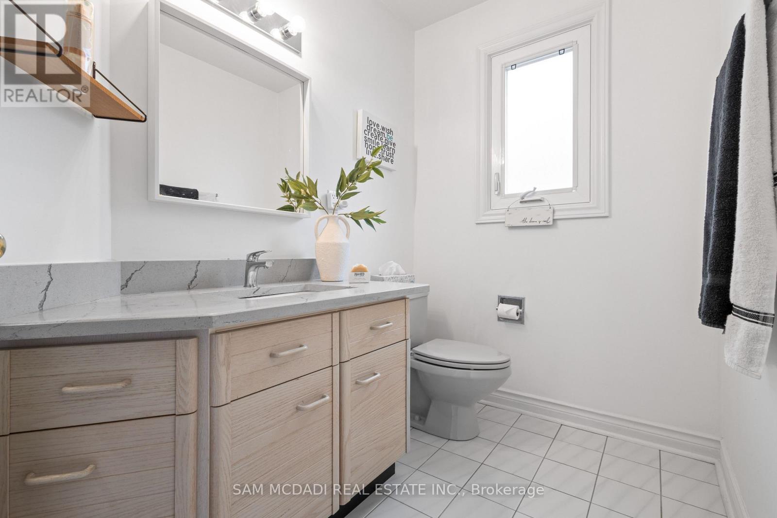5465 Shorecrest Crescent, Mississauga, Ontario  L5M 4Y6 - Photo 25 - W12141496