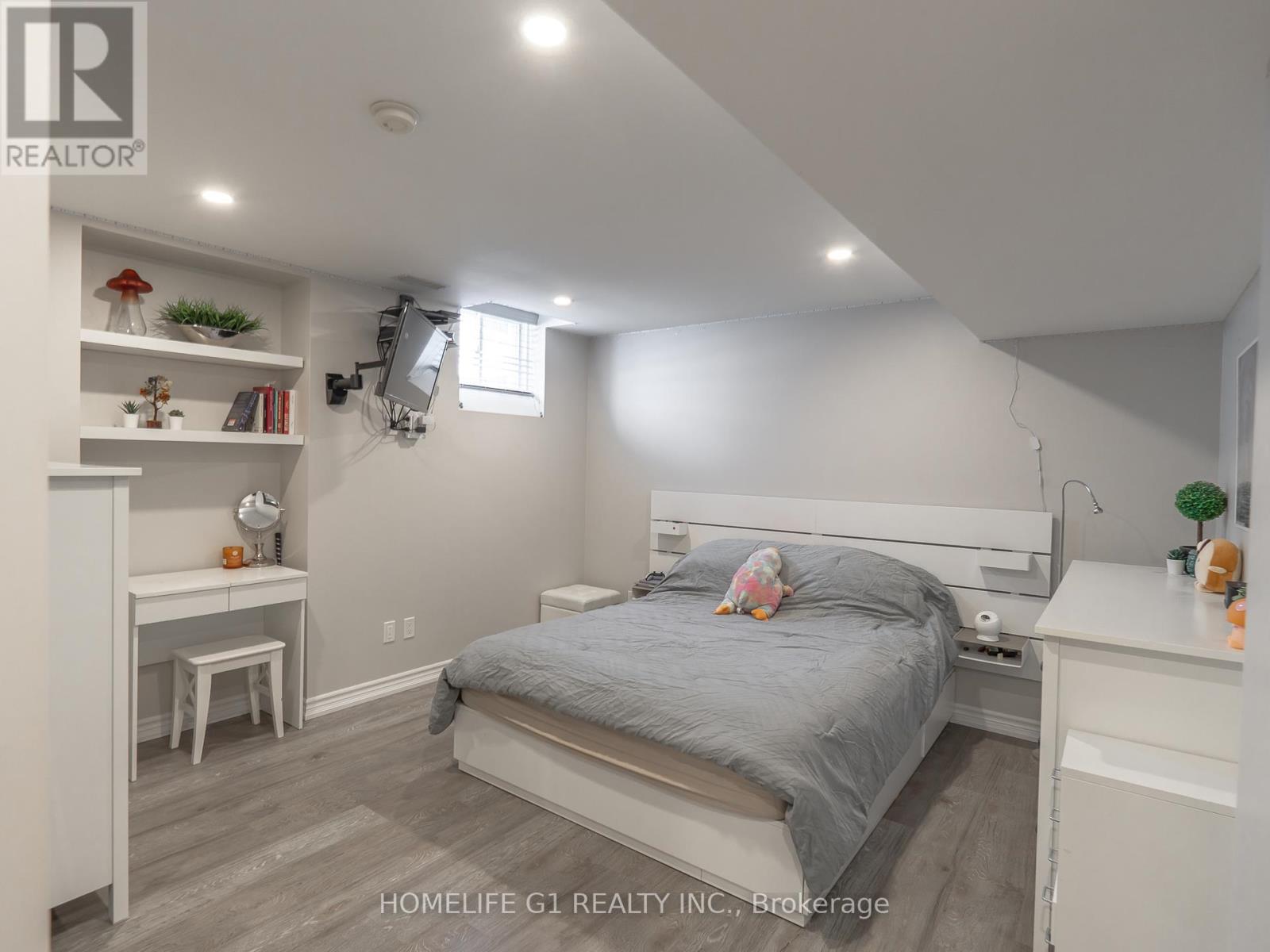 3672 Swanson Drive, Mississauga, Ontario  L5N 8J6 - Photo 25 - W12119188