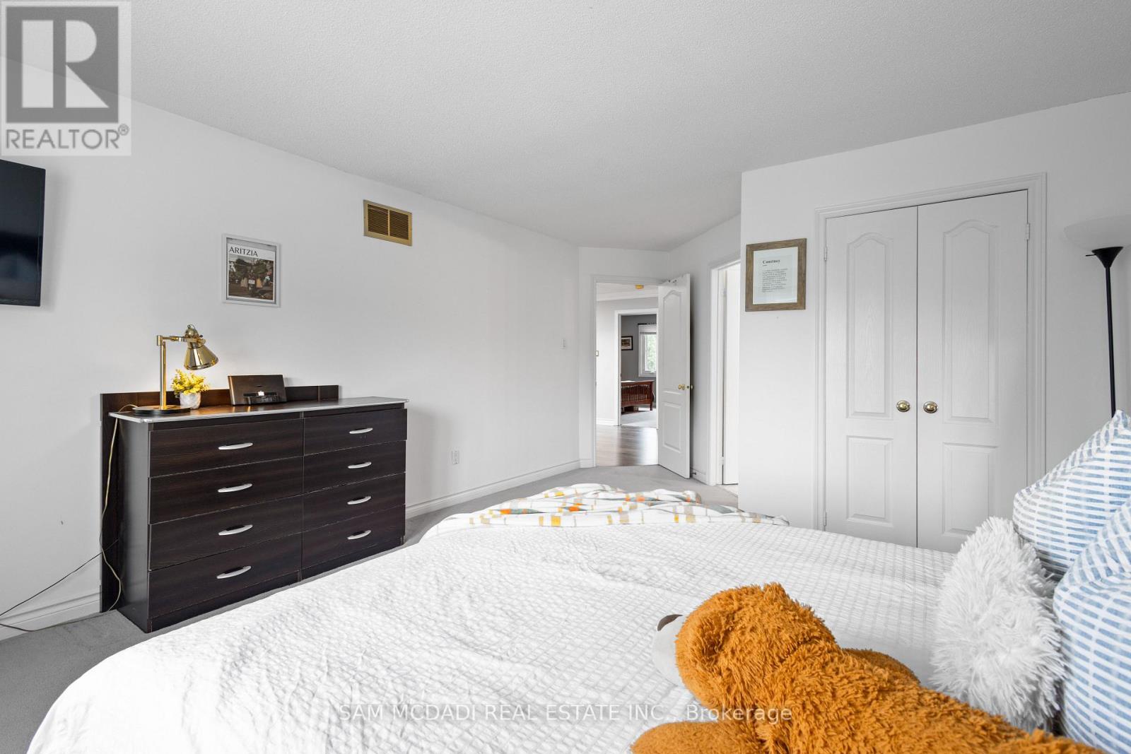 5465 Shorecrest Crescent, Mississauga, Ontario  L5M 4Y6 - Photo 24 - W12141496