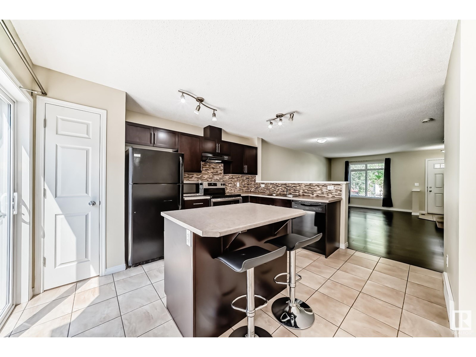 #149 1804 70 St Sw, Edmonton, Alberta  T6X 0H4 - Photo 3 - E4440049