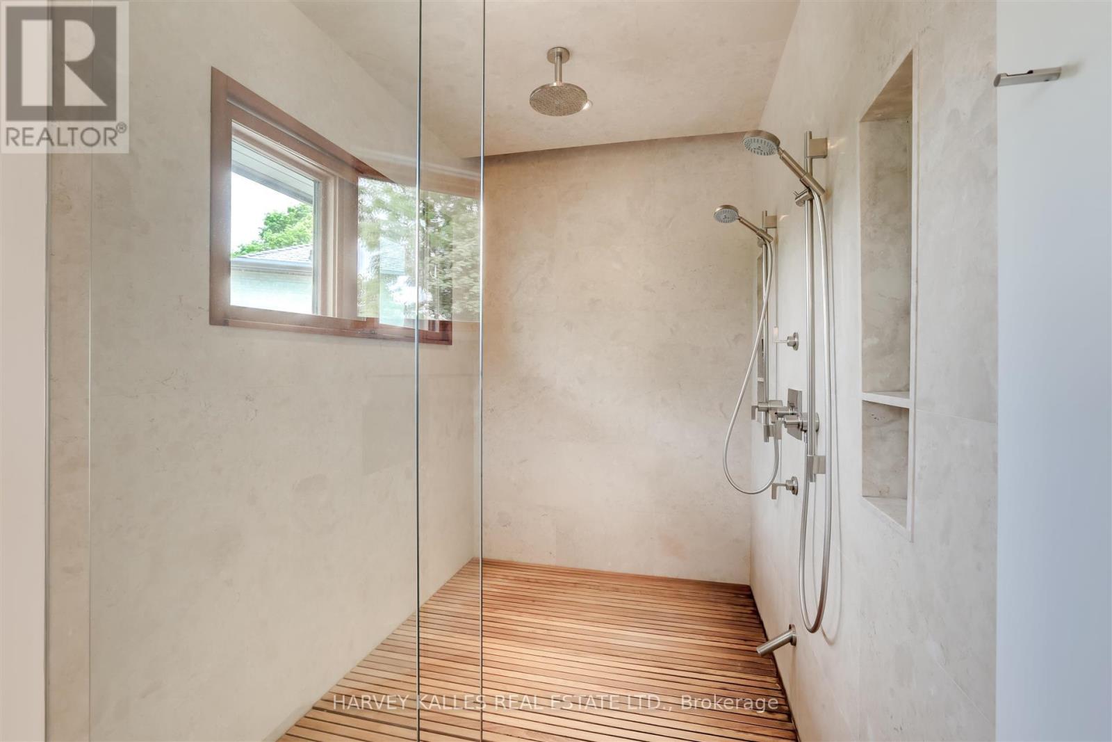 89 Kingsway Crescent, Toronto (Kingsway South), Ontario  M8X 2R8 - Photo 30 - W12049040
