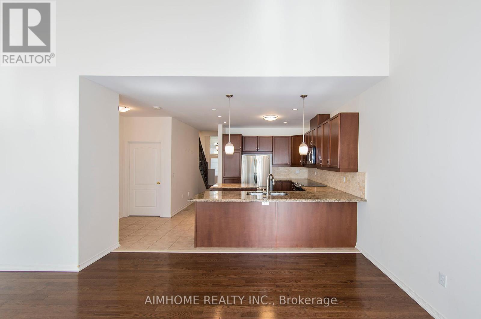 4198 Fuller Crescent, Burlington, Ontario  L7M 0M5 - Photo 8 - W12191037