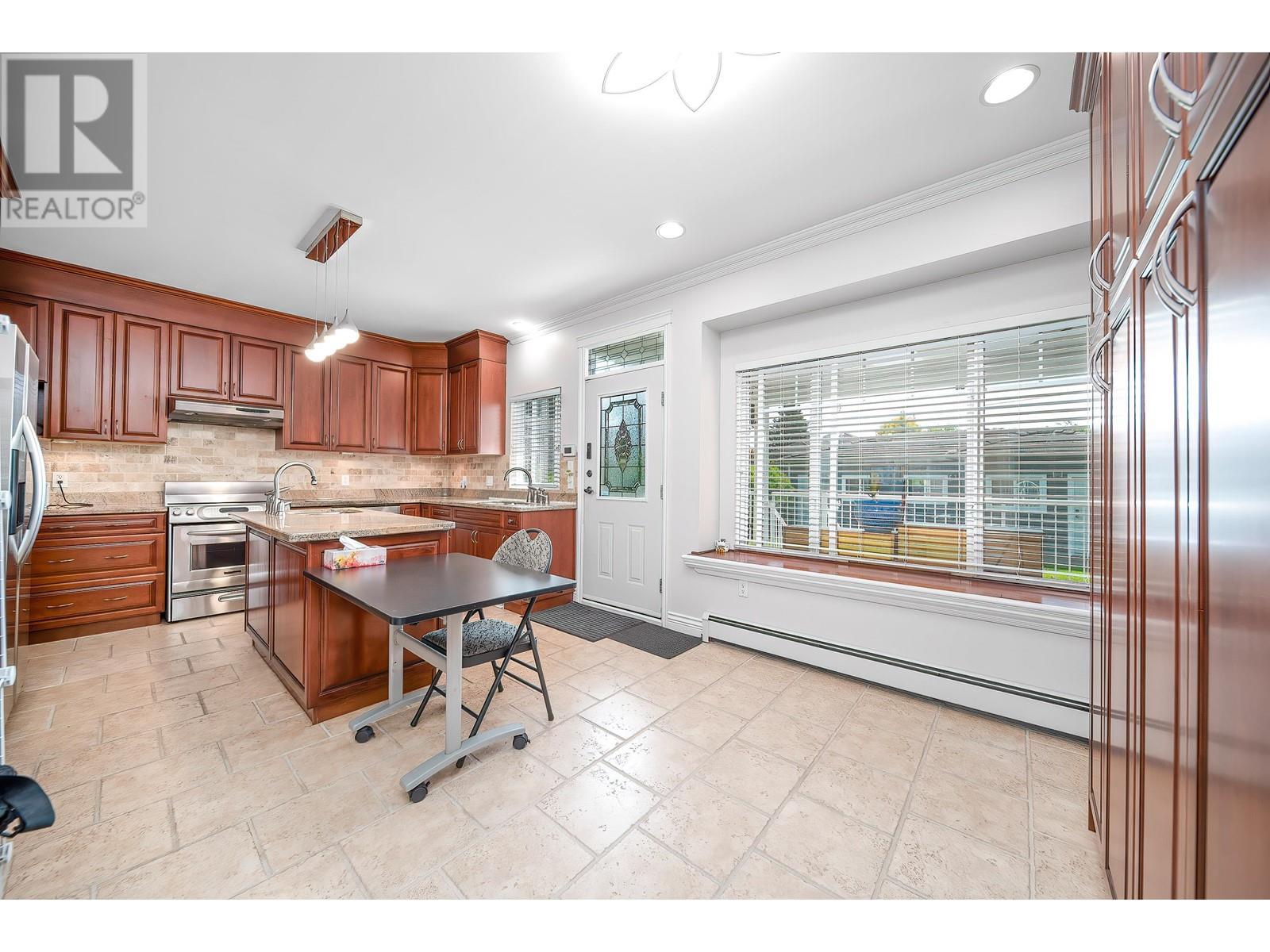 1312 Tenth Avenue, New Westminster, British Columbia  V3M 3H9 - Photo 17 - R3010278