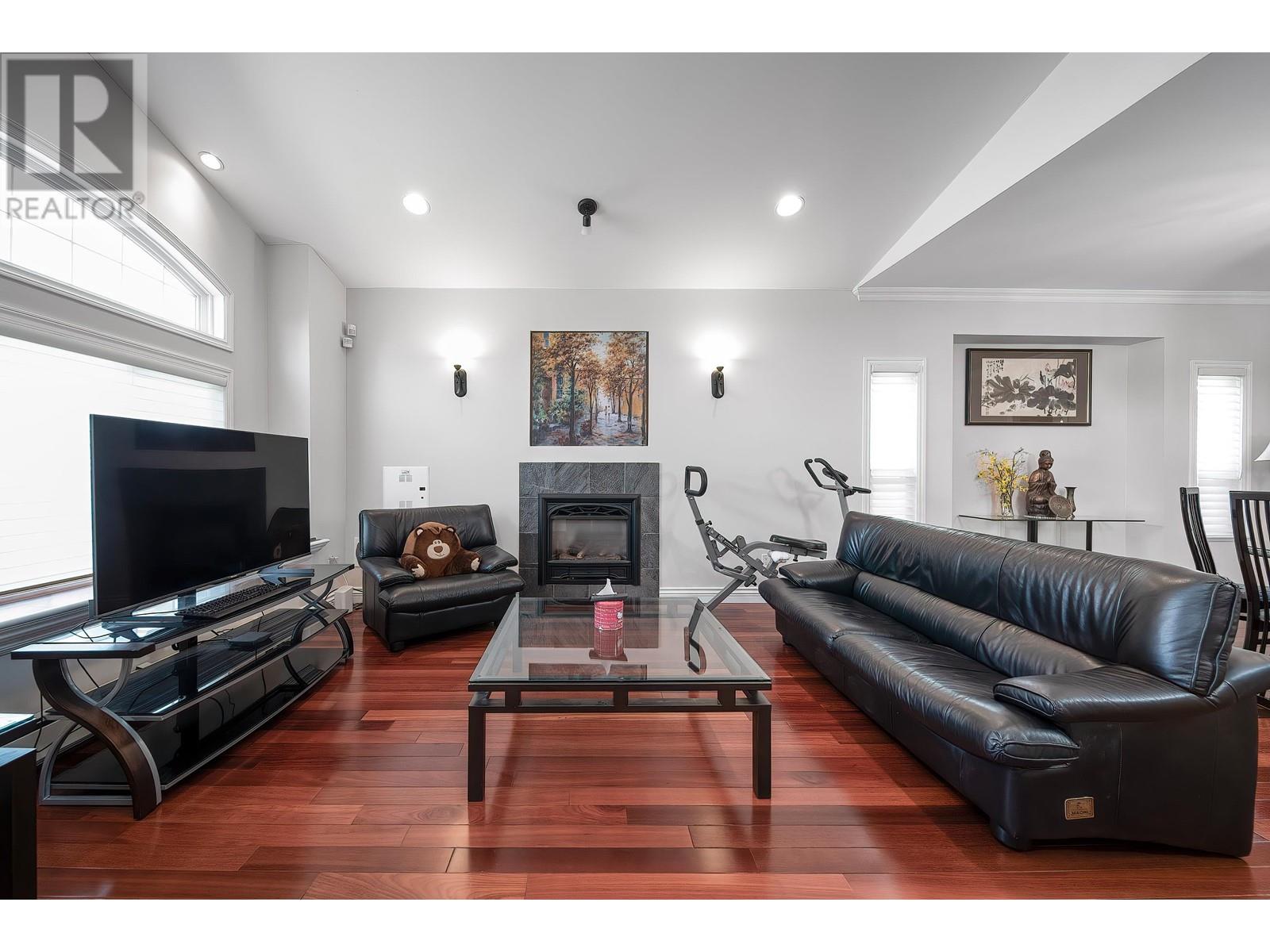 1312 Tenth Avenue, New Westminster, British Columbia  V3M 3H9 - Photo 10 - R3010278