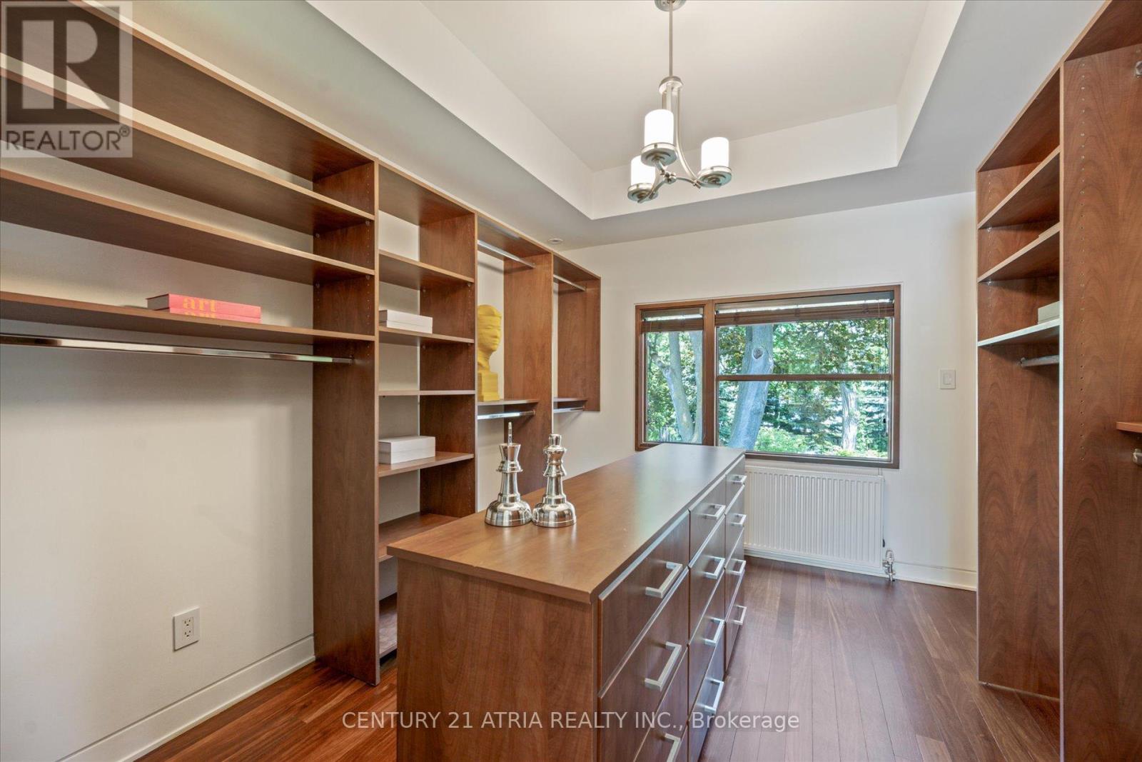 80 Glenvale Boulevard, Toronto, Ontario  M4G 2V6 - Photo 23 - C12191411