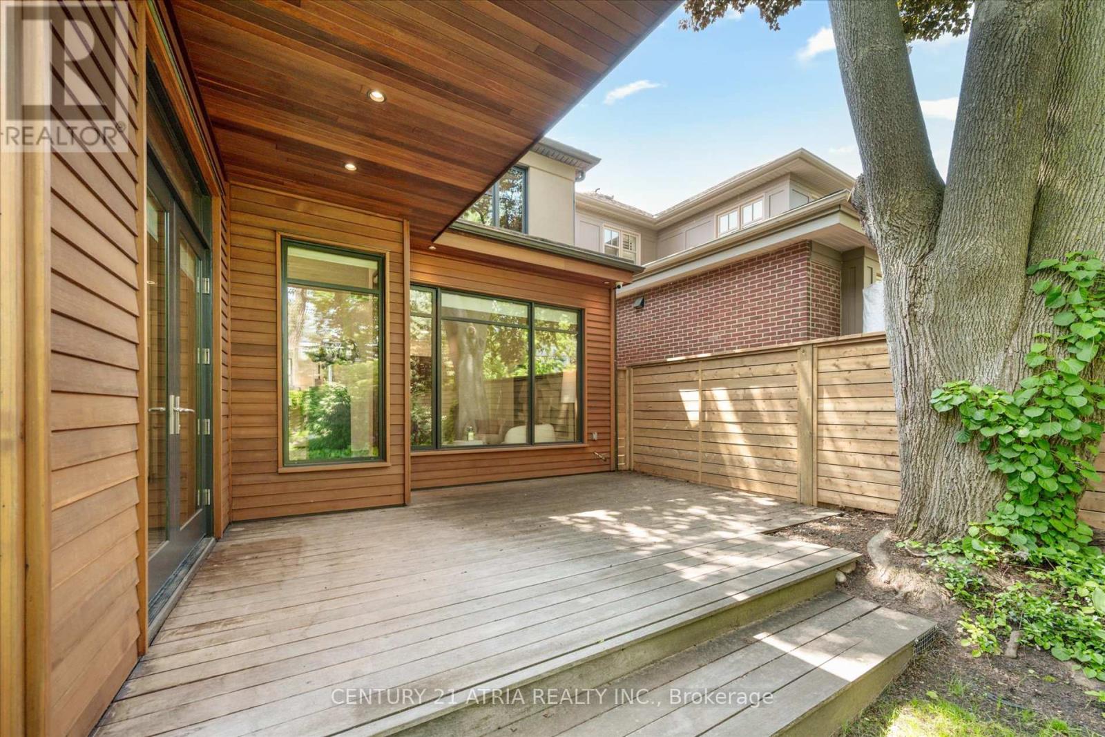 80 Glenvale Boulevard, Toronto, Ontario  M4G 2V6 - Photo 34 - C12191411