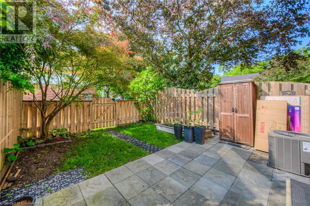 129 Victoria Road N Unit# 72, Guelph, Ontario  N1E 6T8 - Photo 39 - 40735772