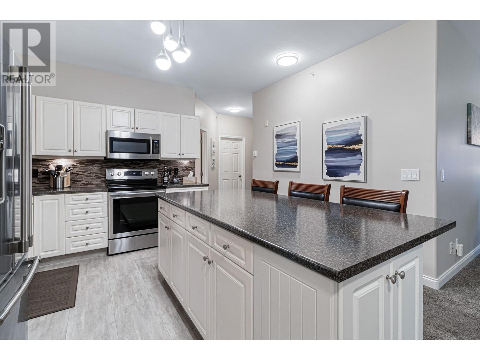 1950 Durnin Road Unit# 407, Kelowna, British Columbia  V1X 7W6 - Photo 4 - 10349958