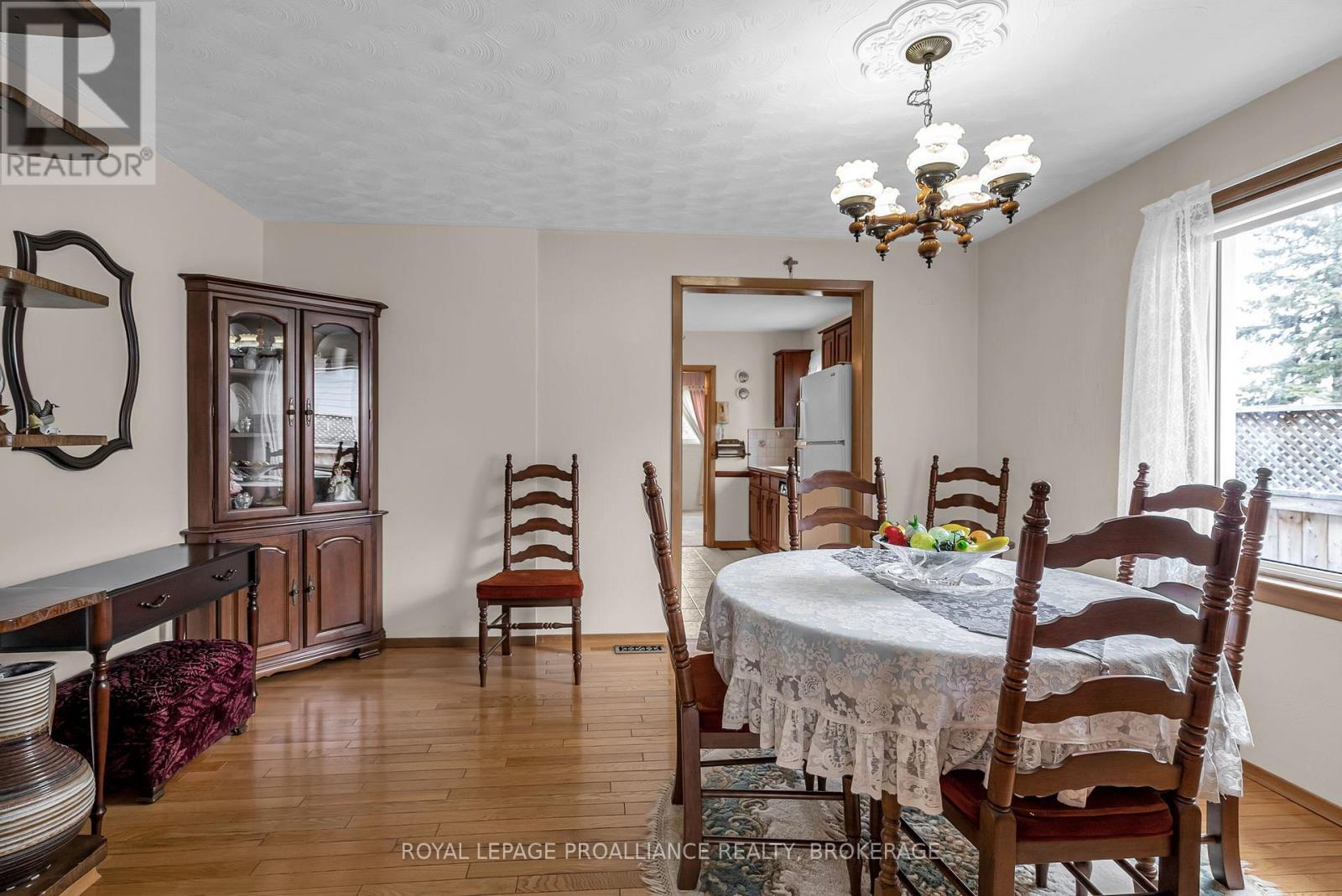 224 Danis Avenue, Cornwall, Ontario  K6H 5E7 - Photo 13 - X12192285