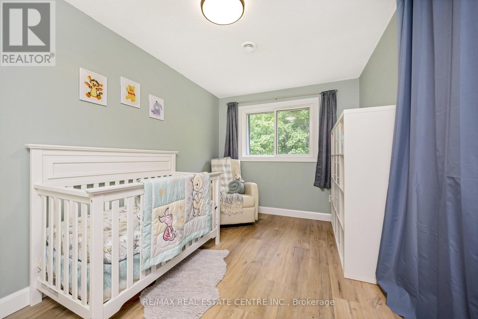177 Kingham Road, Halton Hills (Ac Acton), Ontario  L7J 2P3 - Photo 16 - W12180572