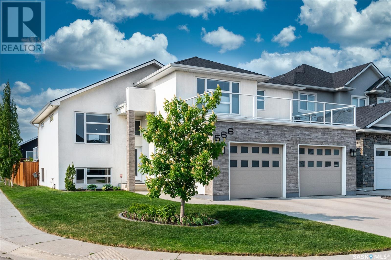 566 Boykowich CRESCENT, Saskatoon, Saskatchewan