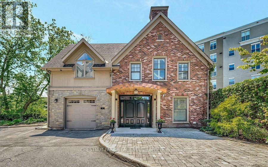 7 - 4 Bridge Street, Prince Edward County, Ontario  K0K 2T0 - Photo 1 - X12192279