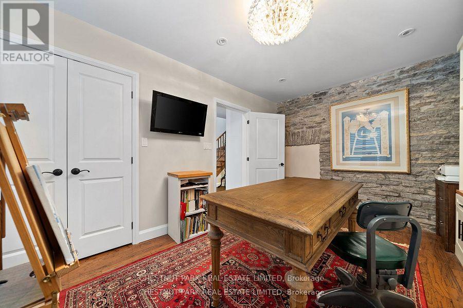 7 - 4 Bridge Street, Prince Edward County, Ontario  K0K 2T0 - Photo 16 - X12192279