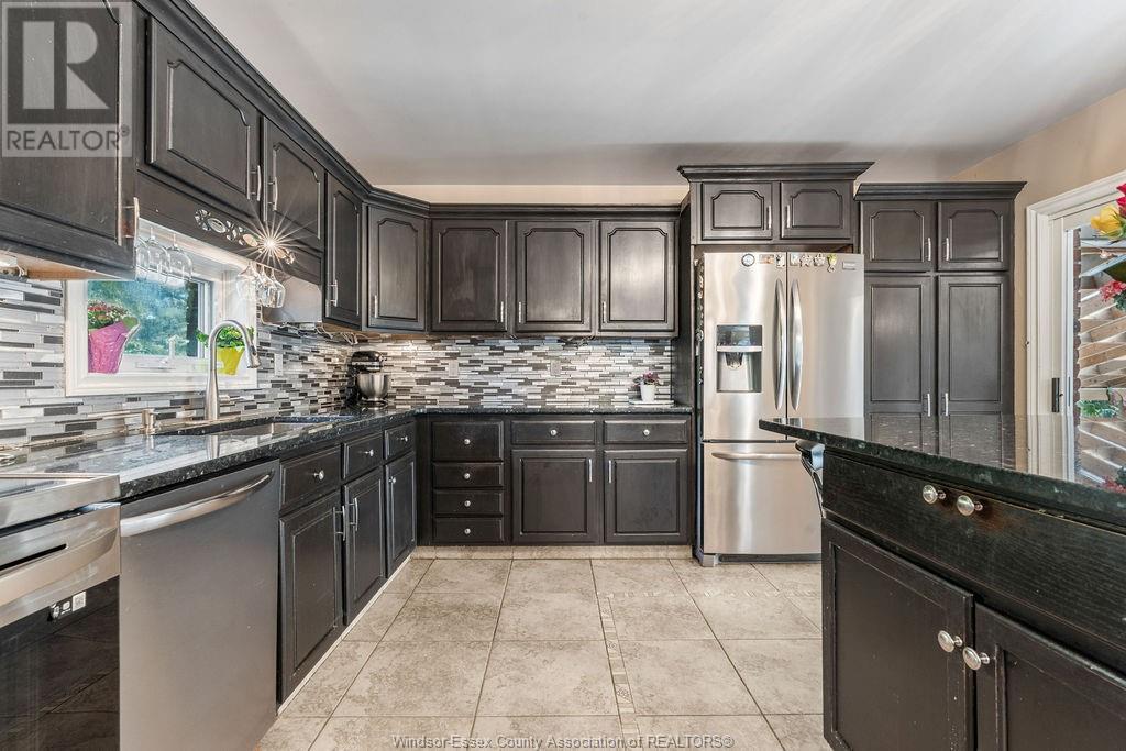 521 Brenda Crescent, Tecumseh, Ontario  N8N 3H8 - Photo 11 - 25013937