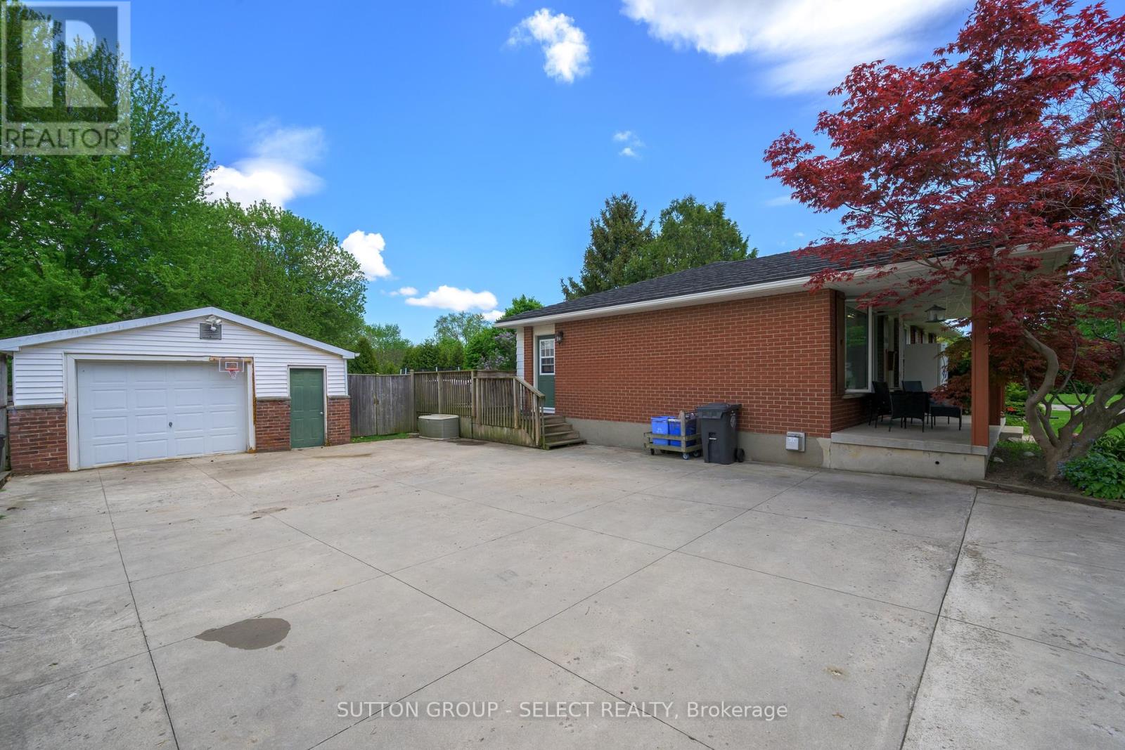 108 Coulter Avenue, St. Thomas, Ontario  N5R 5A7 - Photo 5 - X12192206