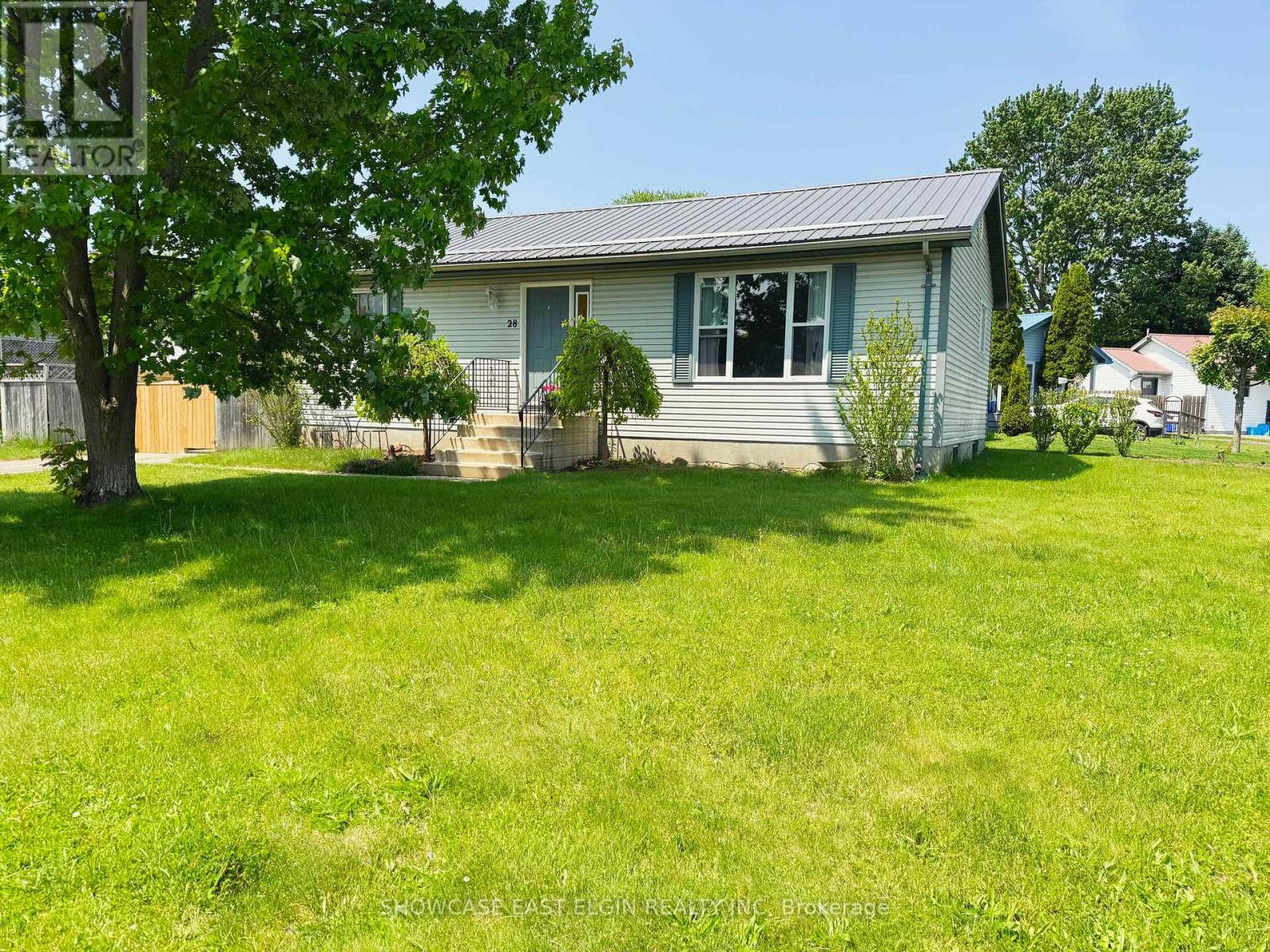 28 Melanie Drive, Aylmer, Ontario  N5H 3G6 - Photo 16 - X12192248