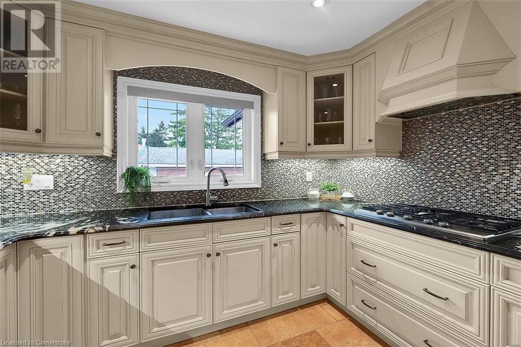 229 Green Mountain Road E, Stoney Creek, Ontario  L8E 3J5 - Photo 34 - 40735186