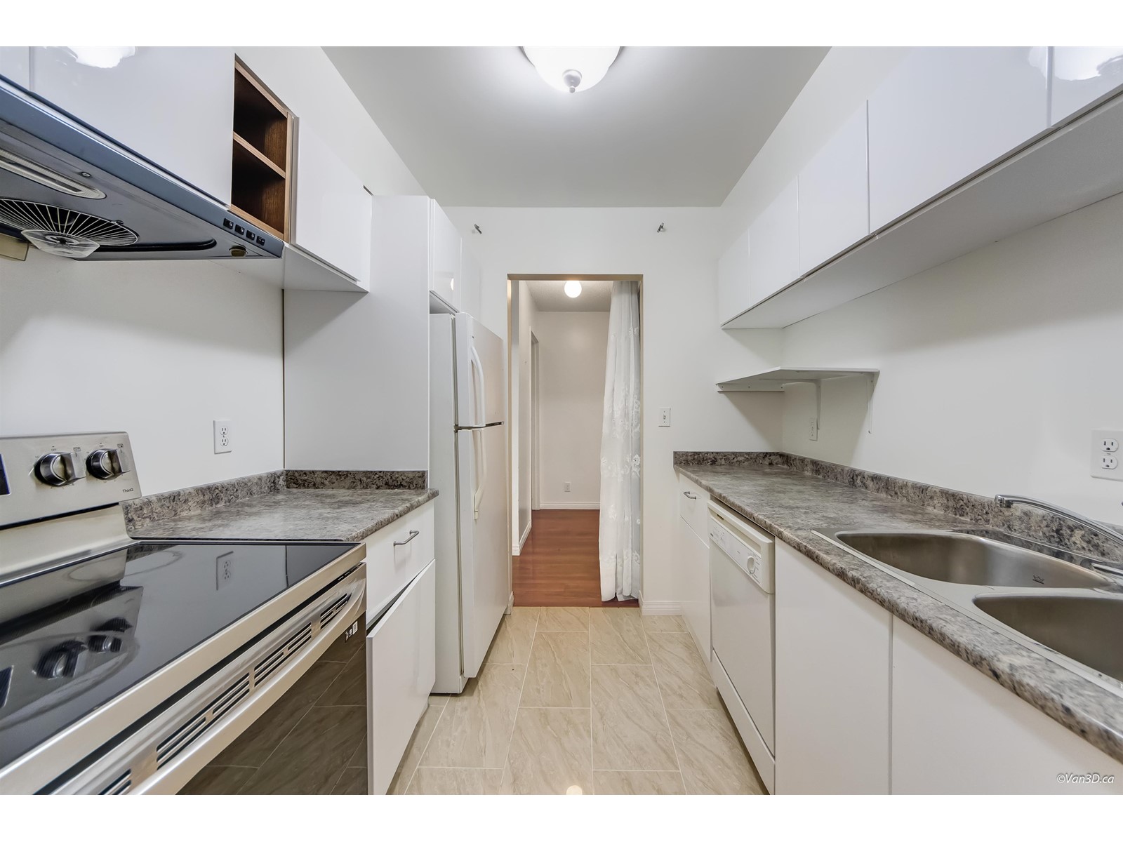 1214 10620 150 Street, Surrey, British Columbia  V3R 7S1 - Photo 8 - R3009667
