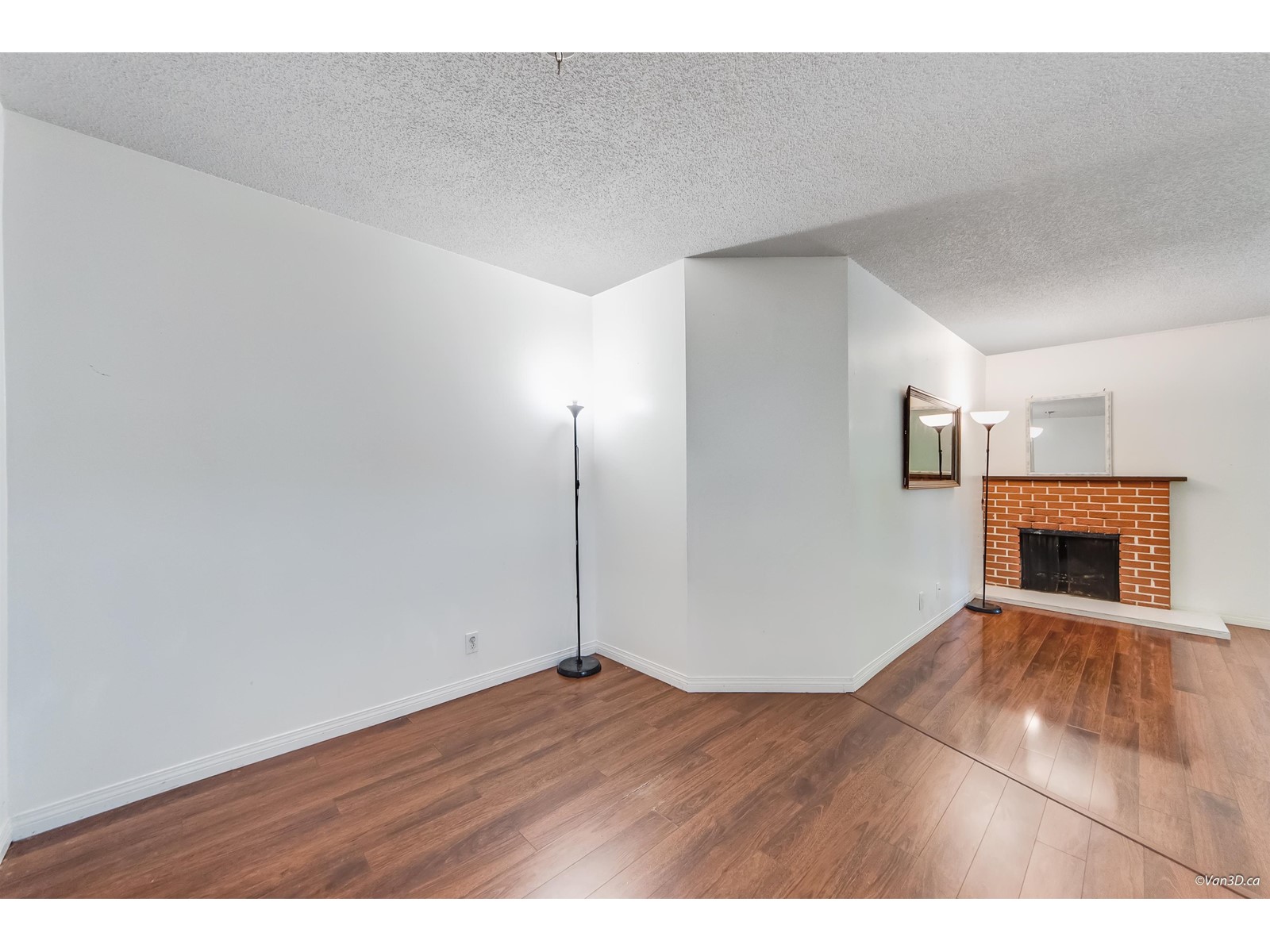 1214 10620 150 Street, Surrey, British Columbia  V3R 7S1 - Photo 4 - R3009667