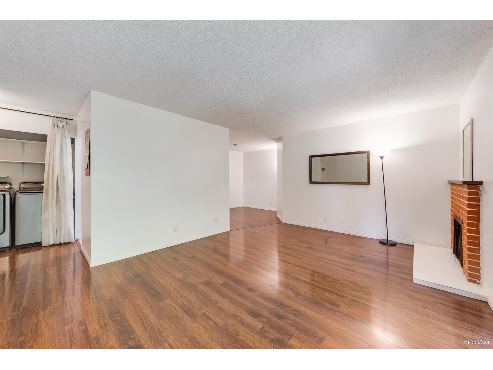 1214 10620 150 Street, Surrey, British Columbia  V3R 7S1 - Photo 6 - R3009667