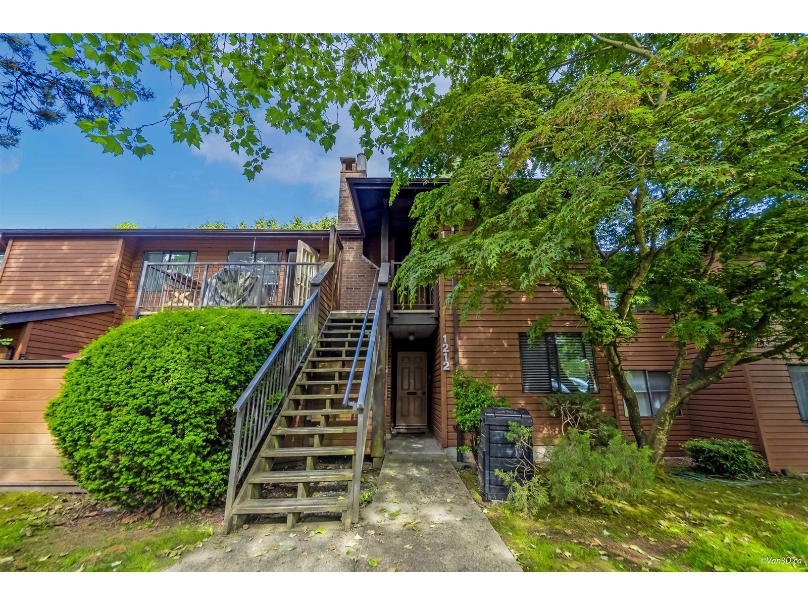 1214 10620 150 STREET, surrey, British Columbia