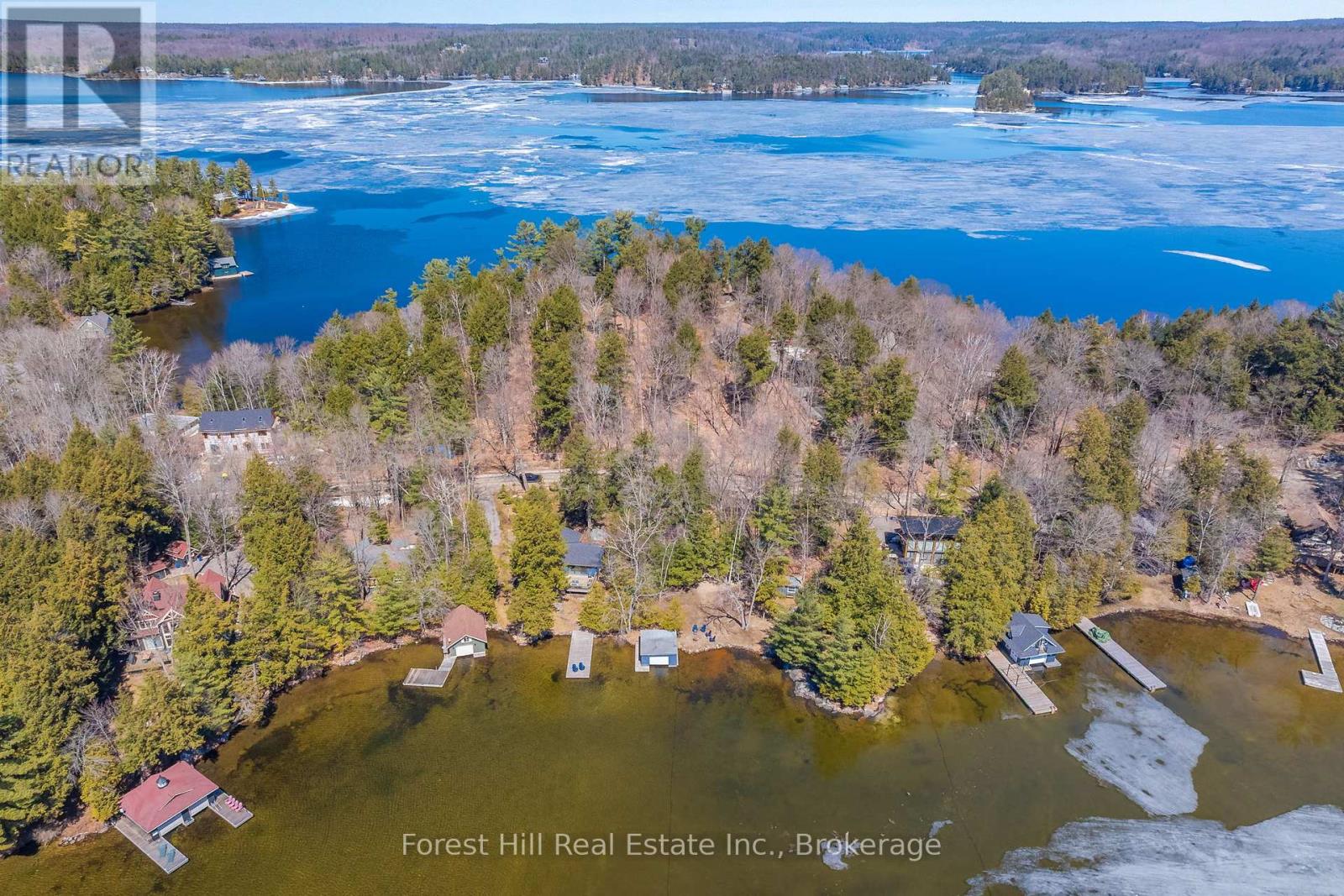 1054 Fair-Lee Park Road, Muskoka Lakes, Ontario  P0B 1G0 - Photo 31 - X12095293
