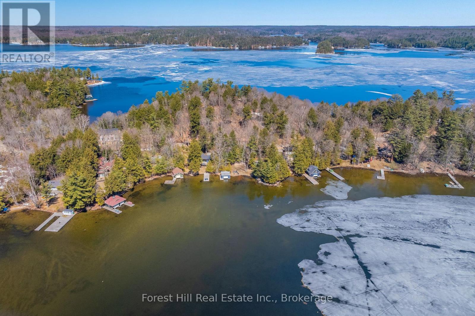 1054 Fair-Lee Park Road, Muskoka Lakes, Ontario  P0B 1G0 - Photo 32 - X12095293
