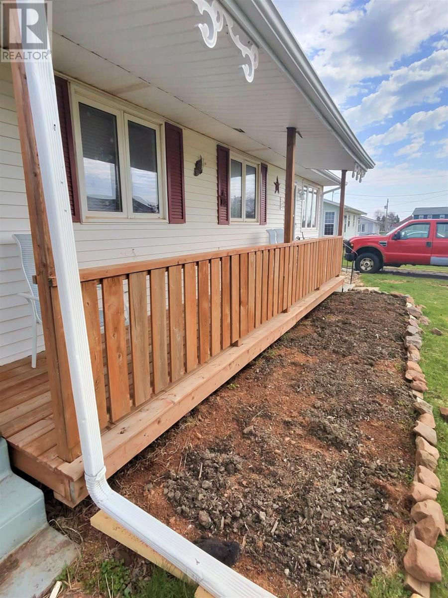 63 Cheryl Crescent, 67 Cheryl Crescent, Warren Grove, Prince Edward Island  C0A 1H5 - Photo 6 - 202513218