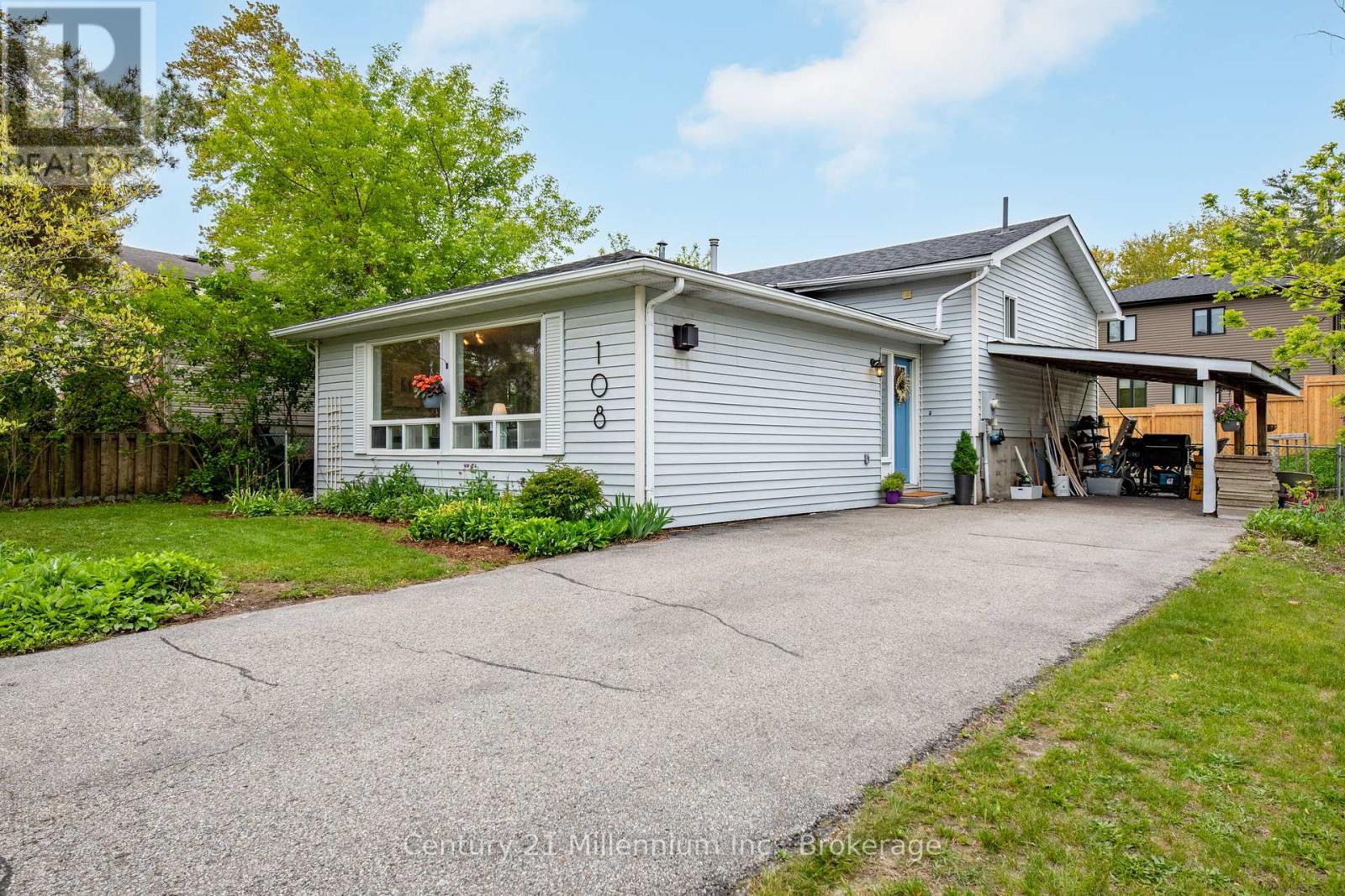 108 Ansley Road, Wasaga Beach, Ontario L9Z 2N5 - Photo 3 - S12192205