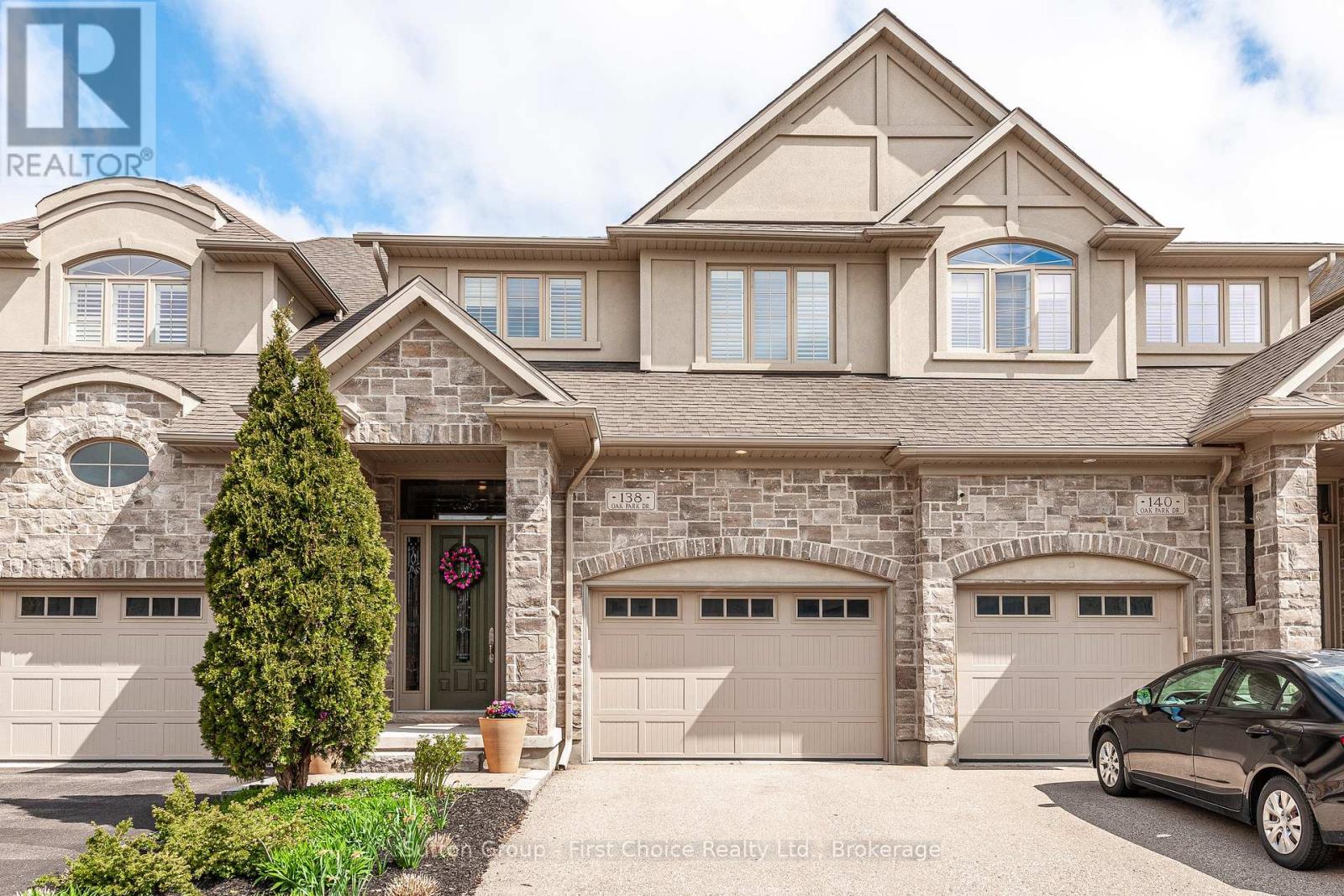 138 OAK PARK DRIVE, Waterloo, Ontario
