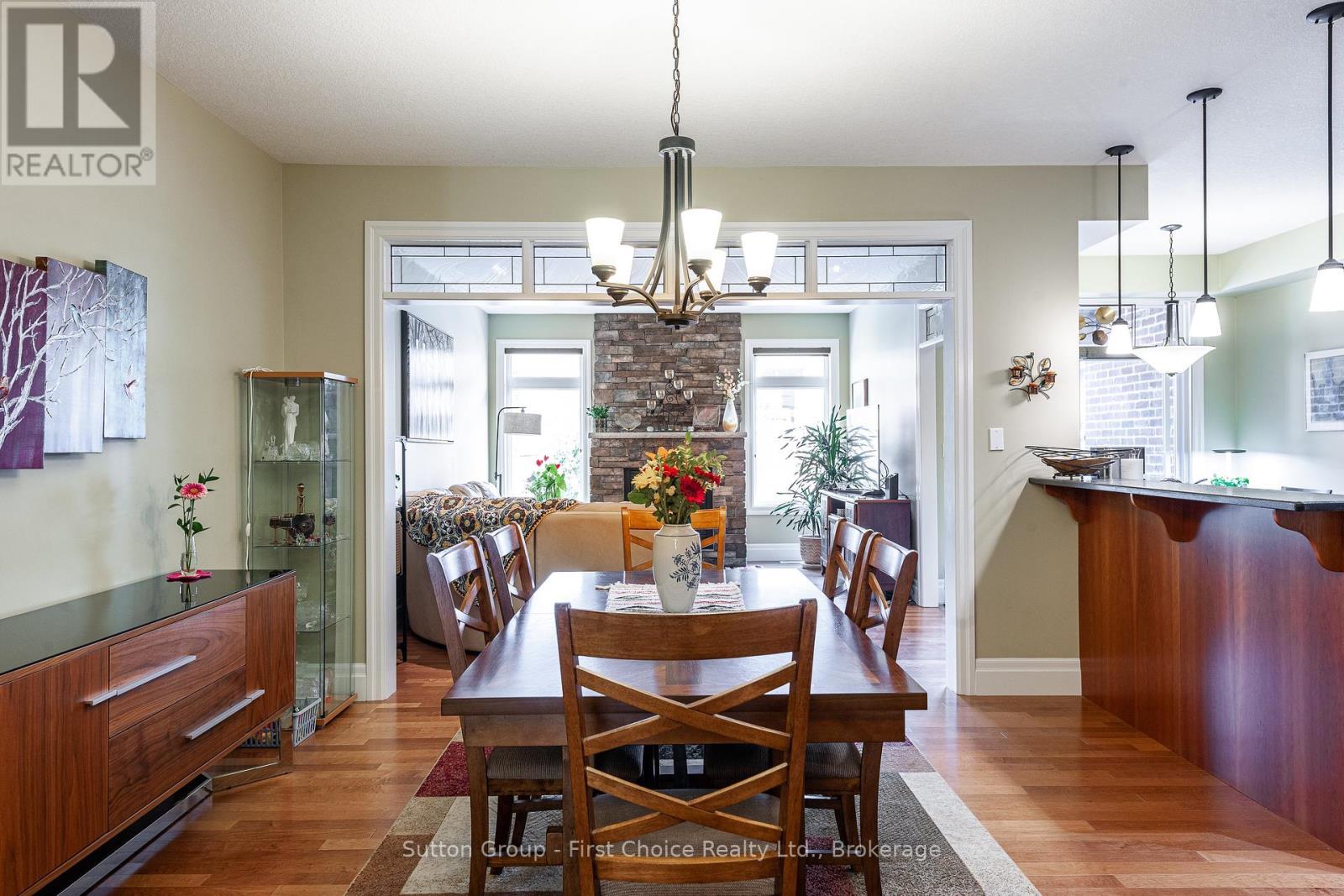 138 Oak Park Drive, Waterloo, Ontario  N2K 0B3 - Photo 8 - X12192151