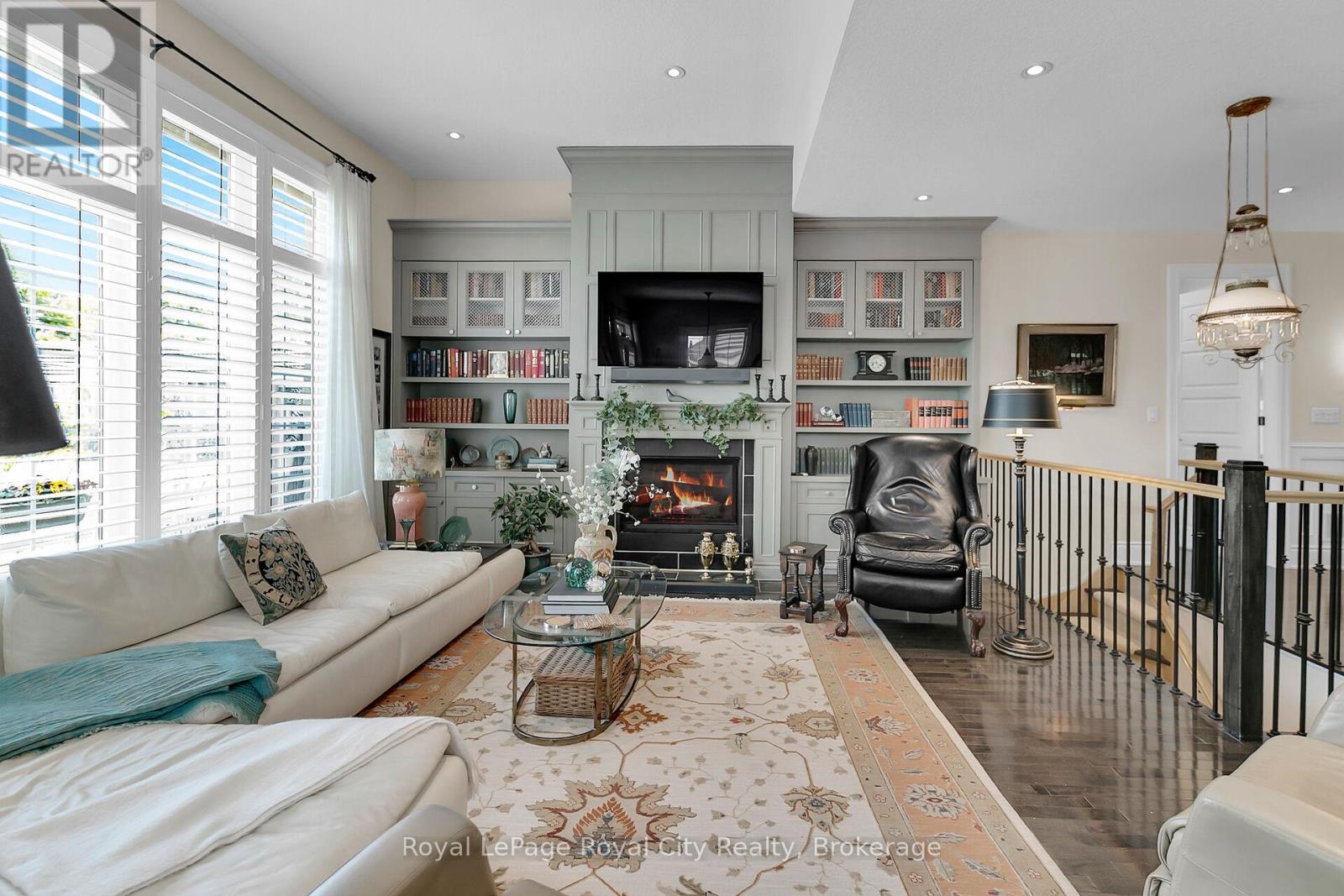 54 Aberfoyle Mill Crescent, Puslinch, Ontario  N1H 6H9 - Photo 16 - X12192234