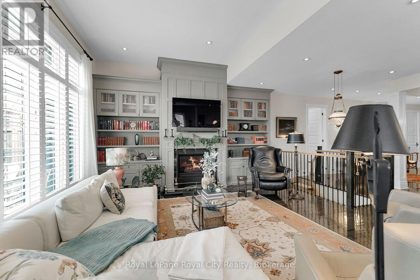 54 Aberfoyle Mill Crescent, Puslinch, Ontario  N1H 6H9 - Photo 18 - X12192234