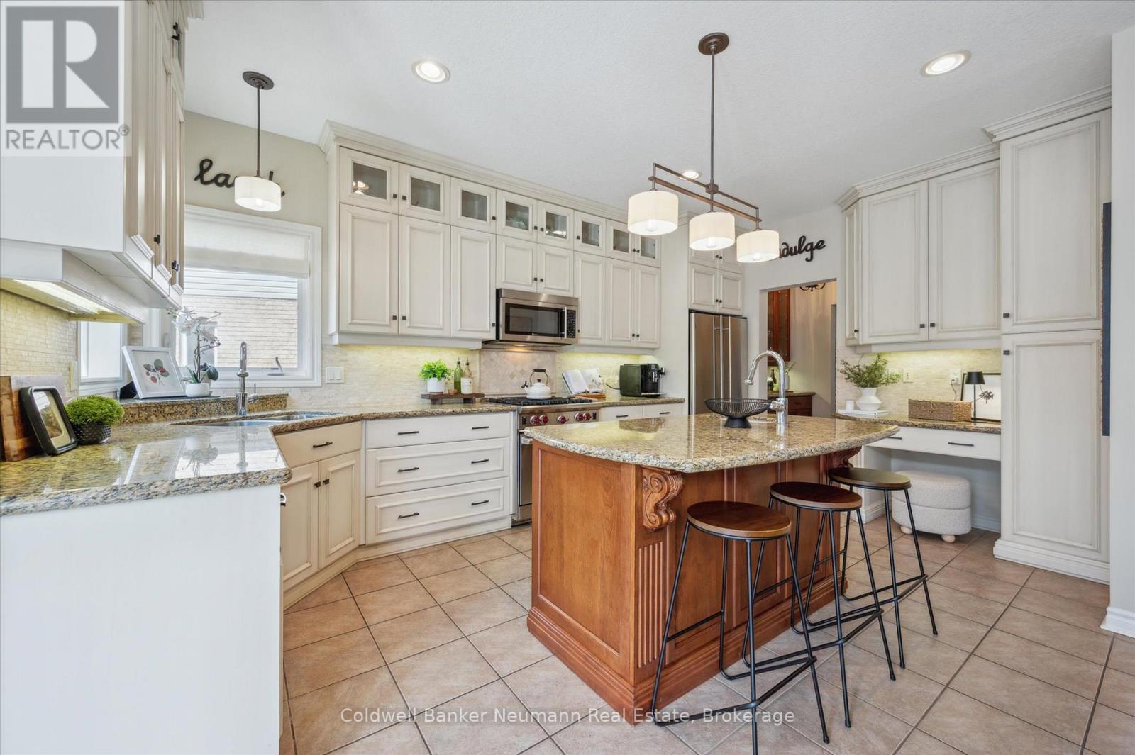 8 Ray Crescent, Guelph, Ontario  N1L 0B6 - Photo 8 - X12192262