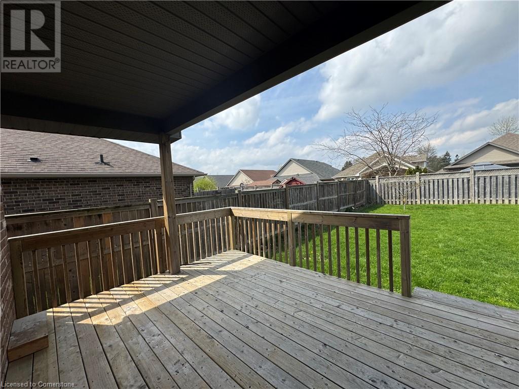 Photo 24 of 25 for 3 Lawrence Avenue