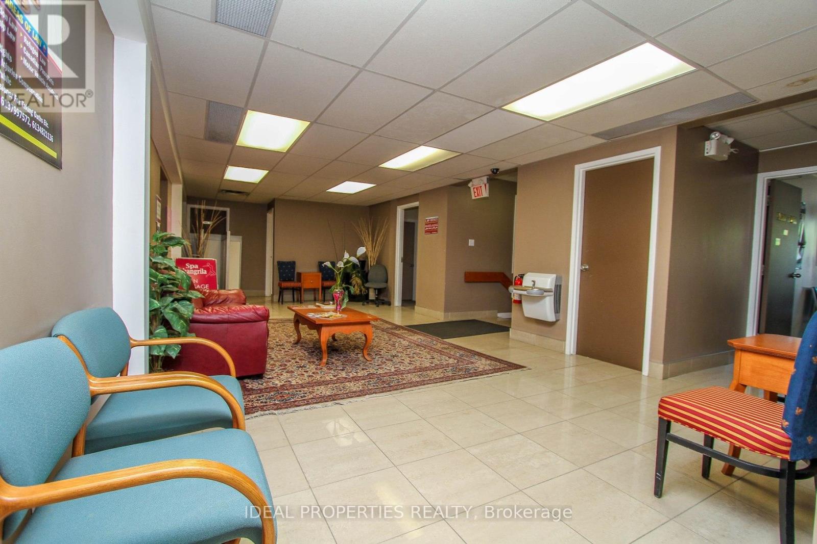 202 - 508 Gladstone Avenue, Ottawa, Ontario  K1R 5P1 - Photo 8 - X12192139