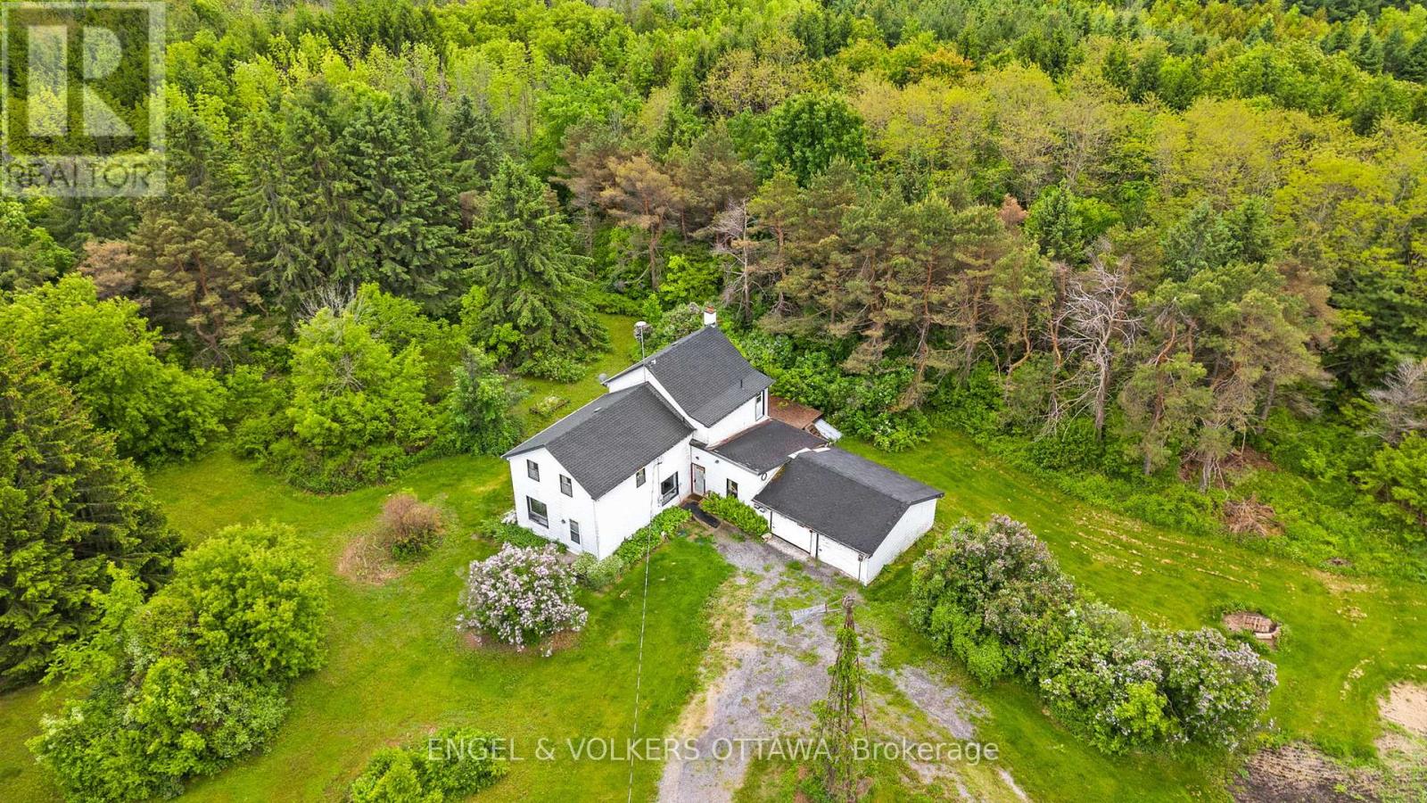 1344 Rodney Lane, North Dundas, Ontario  K0C 2K0 - Photo 1 - X12192155