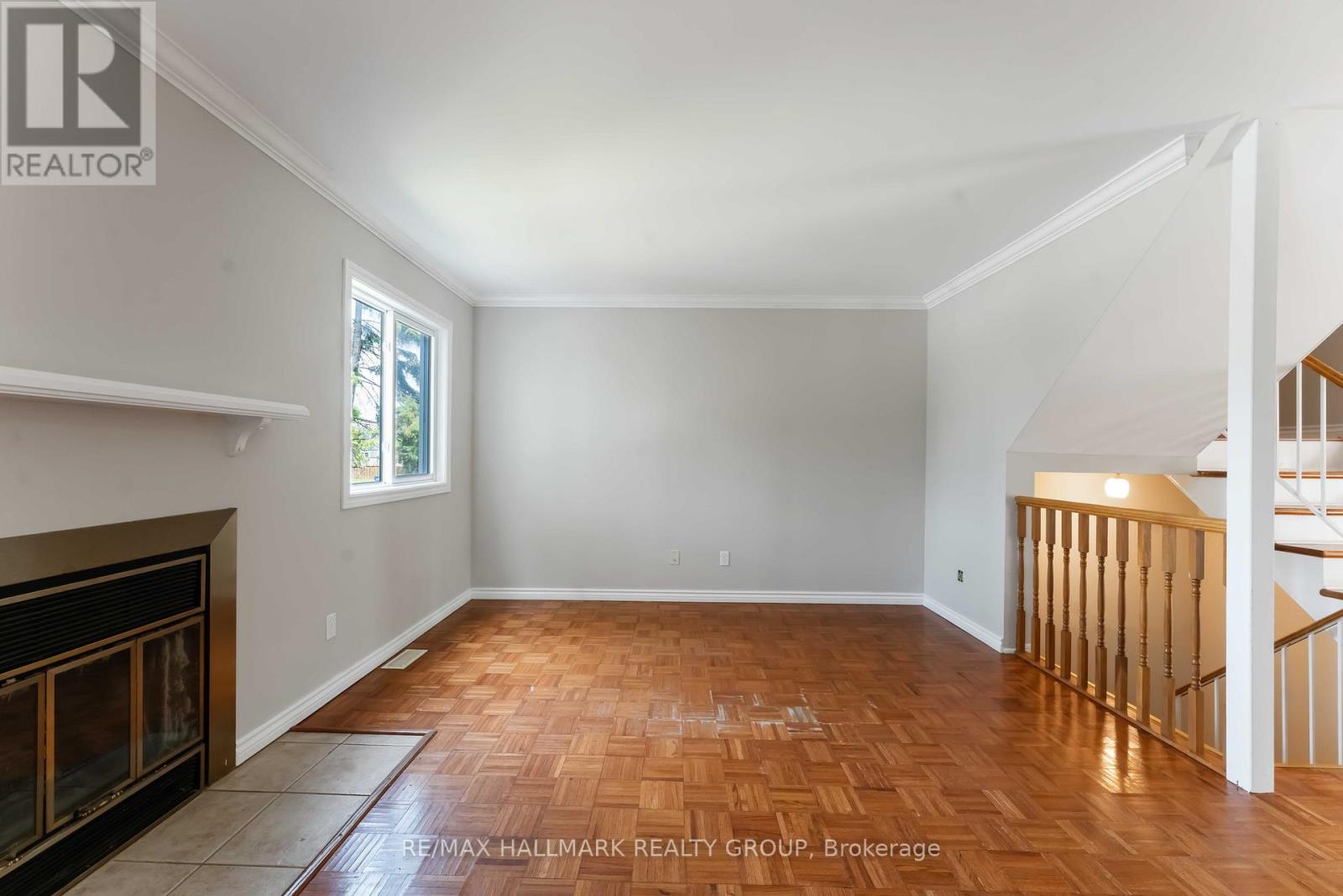 4 Castlegreen Private, Ottawa, Ontario  K1T 3N2 - Photo 11 - X12192267