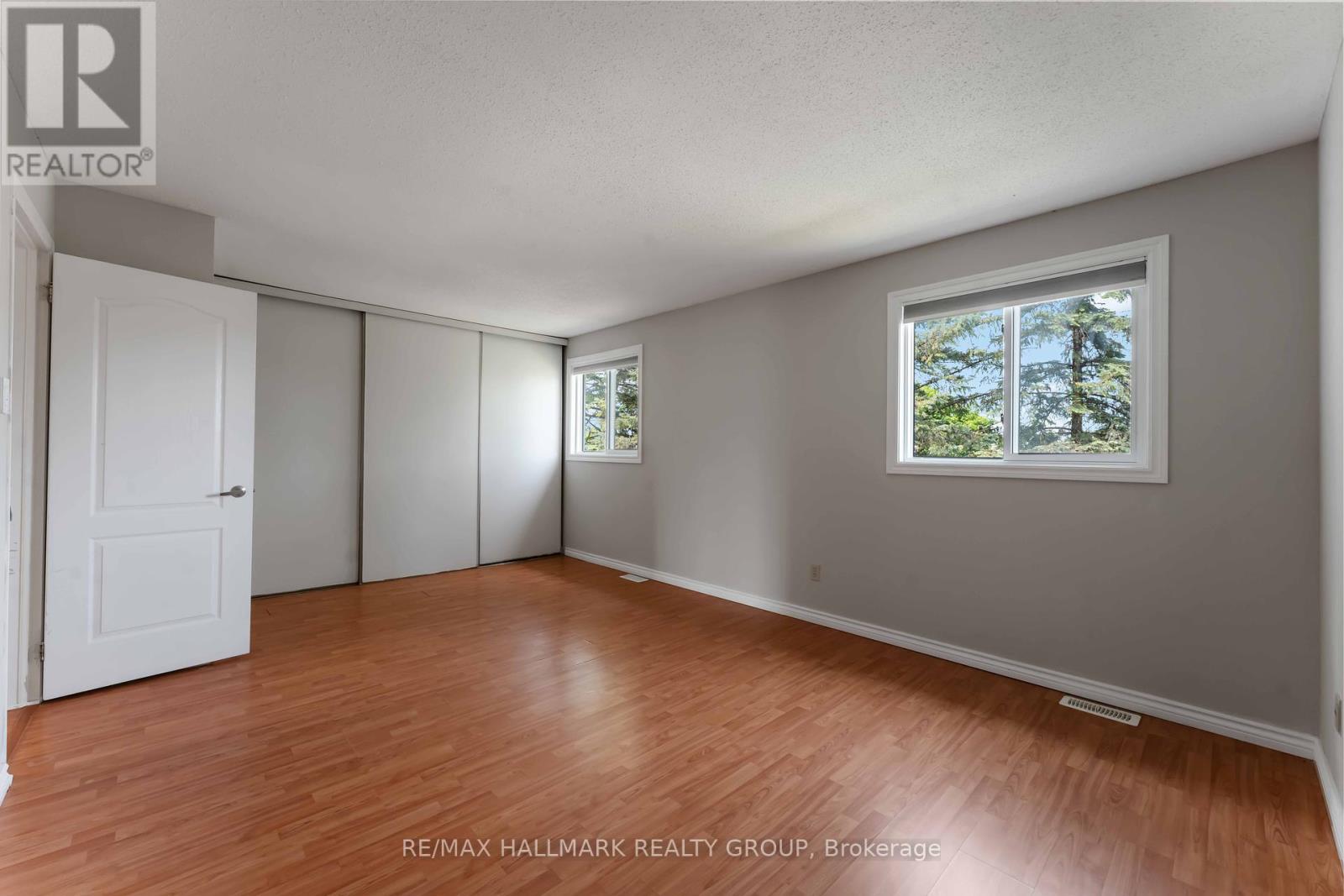 4 Castlegreen Private, Ottawa, Ontario  K1T 3N2 - Photo 17 - X12192267