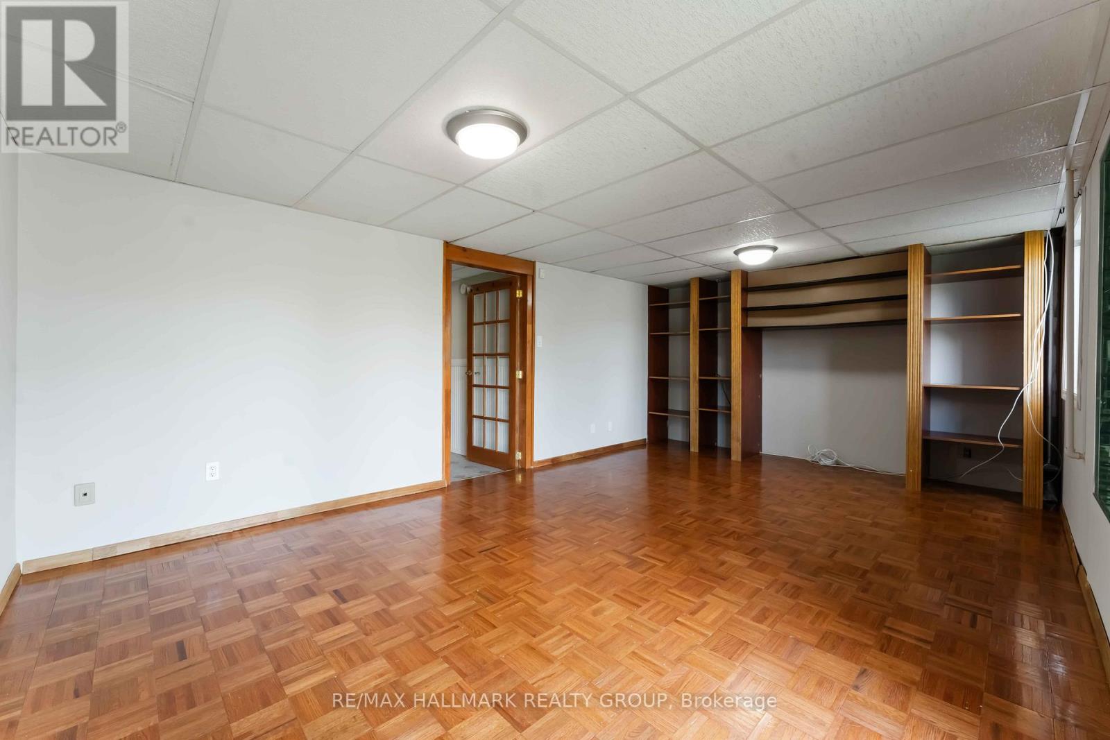 4 Castlegreen Private, Ottawa, Ontario  K1T 3N2 - Photo 27 - X12192267