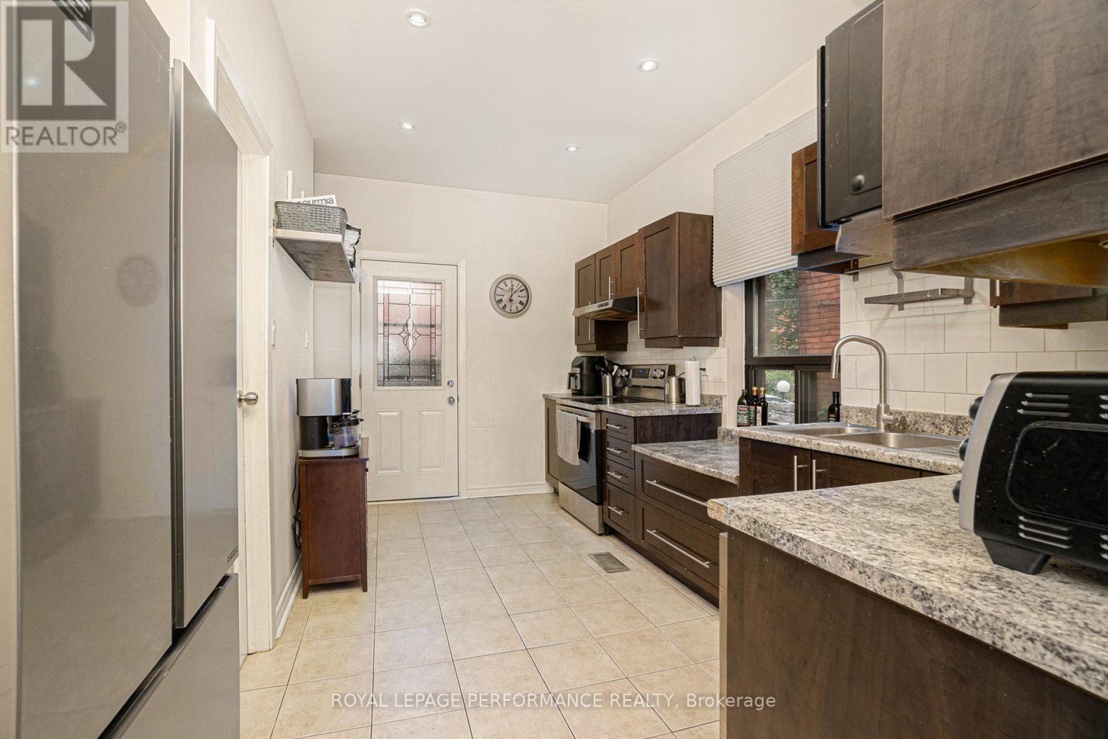 Property at 55 ARGYLE AVENUE image 5