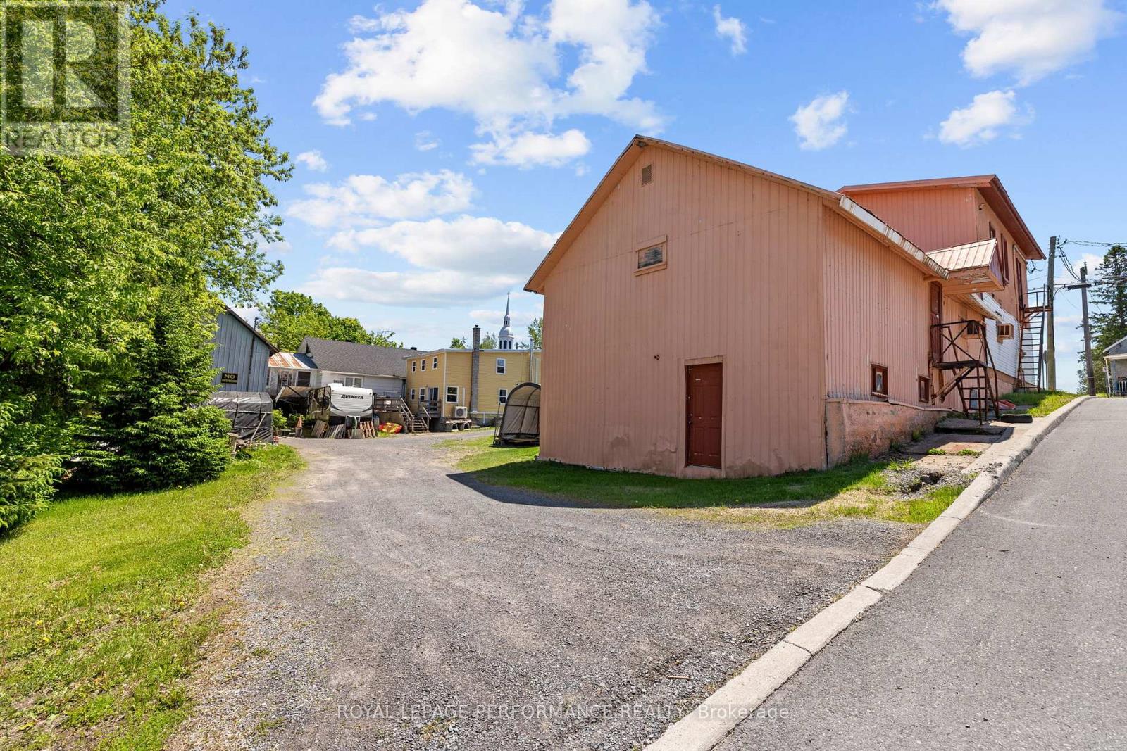 5109 County Rd 10 Road, The Nation, Ontario  K0B 1G0 - Photo 13 - X12192292