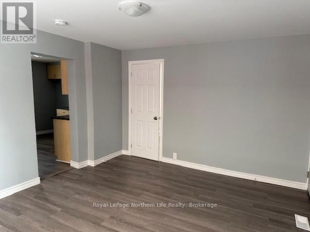 230-232 Fifth Avenue W, North Bay, Ontario  P1B 3N6 - Photo 11 - X12192175
