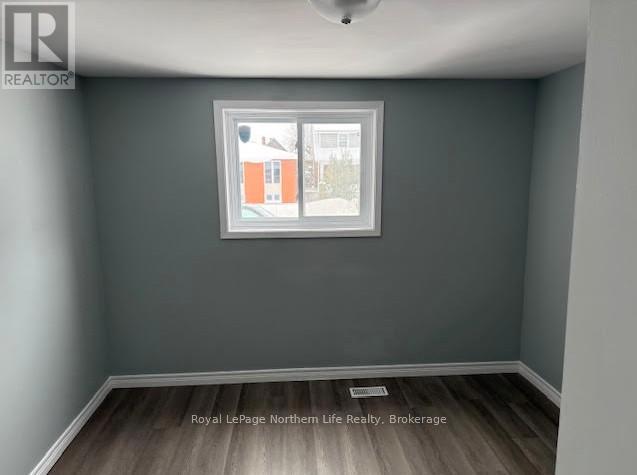 230-232 Fifth Avenue W, North Bay (Central), Ontario  P1B 3N6 - Photo 15 - X12192175