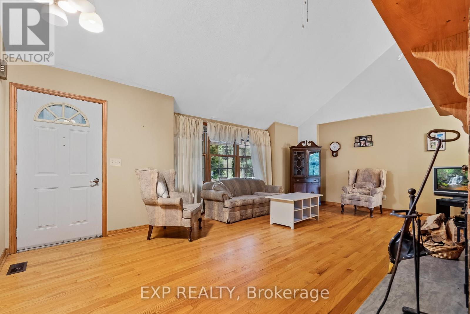 1585 County 46 Road, Havelock-Belmont-Methuen, Ontario  K0L 1Z0 - Photo 12 - X12126159