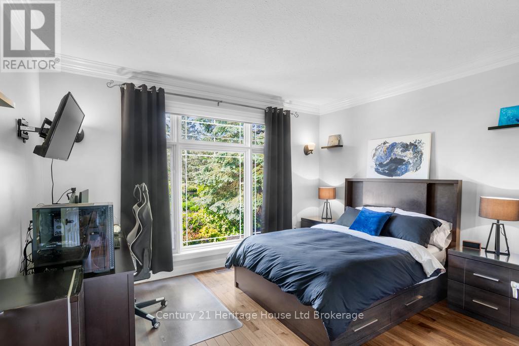 5067 Hamilton Road, Thames Centre, Ontario  N0L 1G6 - Photo 22 - X12192196