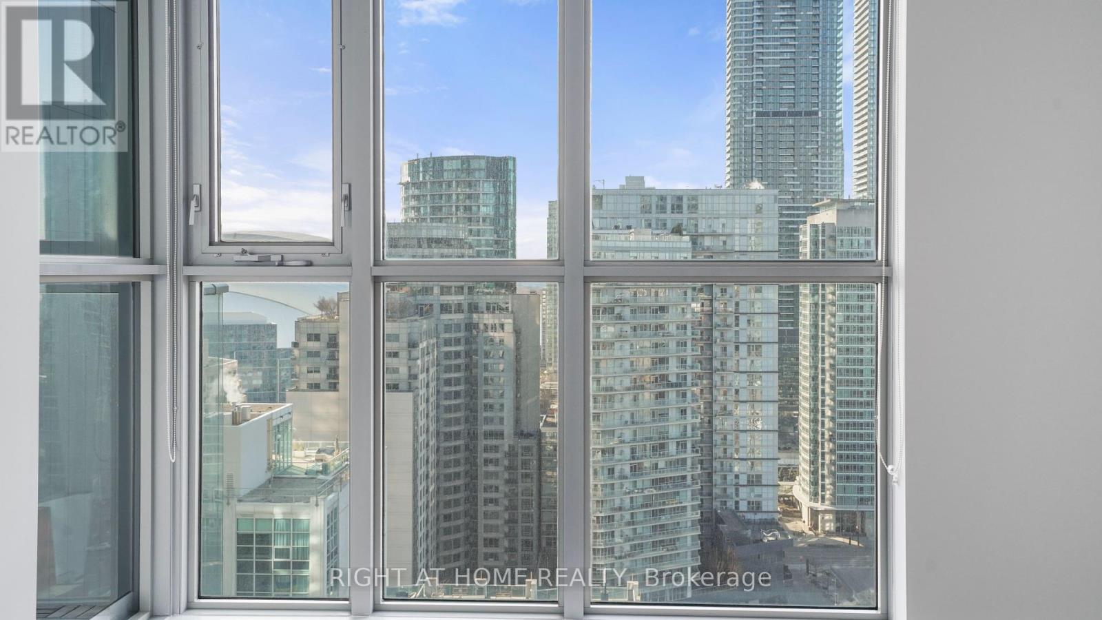 2103 - 375 King Street W, Toronto, Ontario  M5V 1K5 - Photo 31 - C12192065