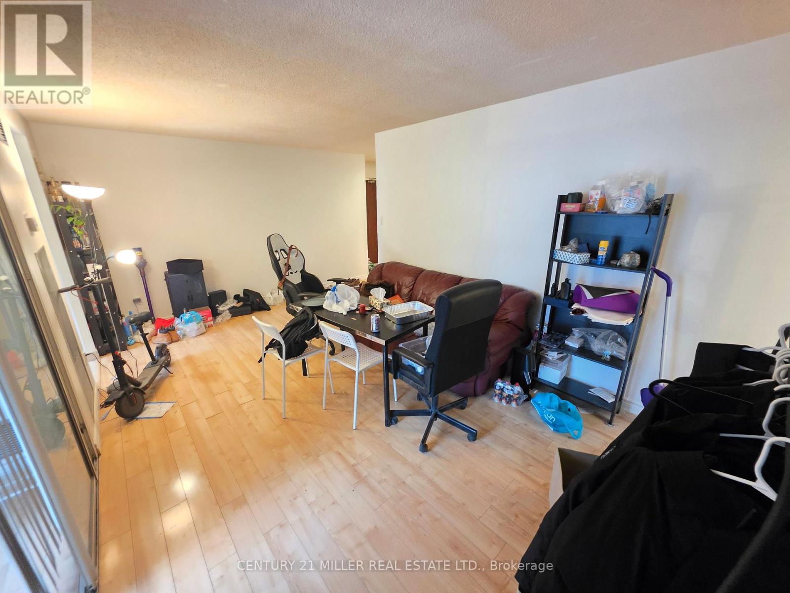 702 - 1055 Bay Street, Toronto, Ontario  M5S 3A3 - Photo 10 - C12192131