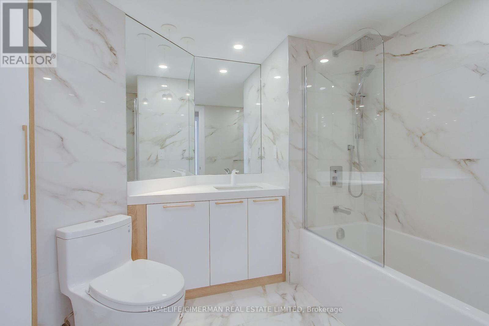 204 - 240 Heath Street W, Toronto, Ontario  M5P 3L5 - Photo 31 - C12192161