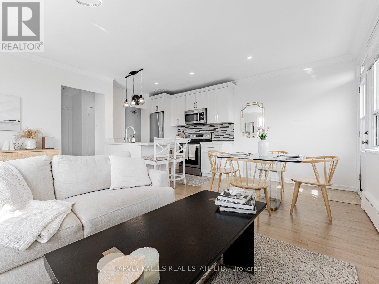 701 - 78 Warren Road, Toronto, Ontario  M4V 2R6 - Photo 12 - C12192189